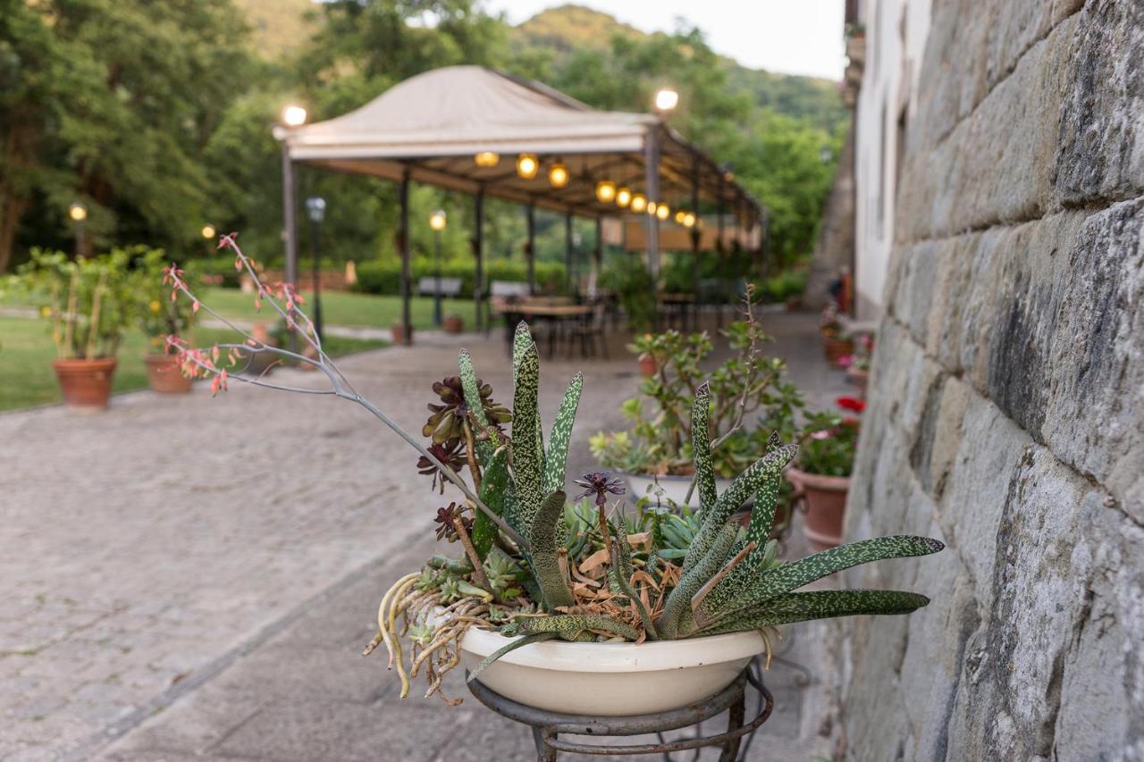 Villa Morelli Dimora Storica "Albergo Diffuso" Senza Stelle Londa Exterior photo