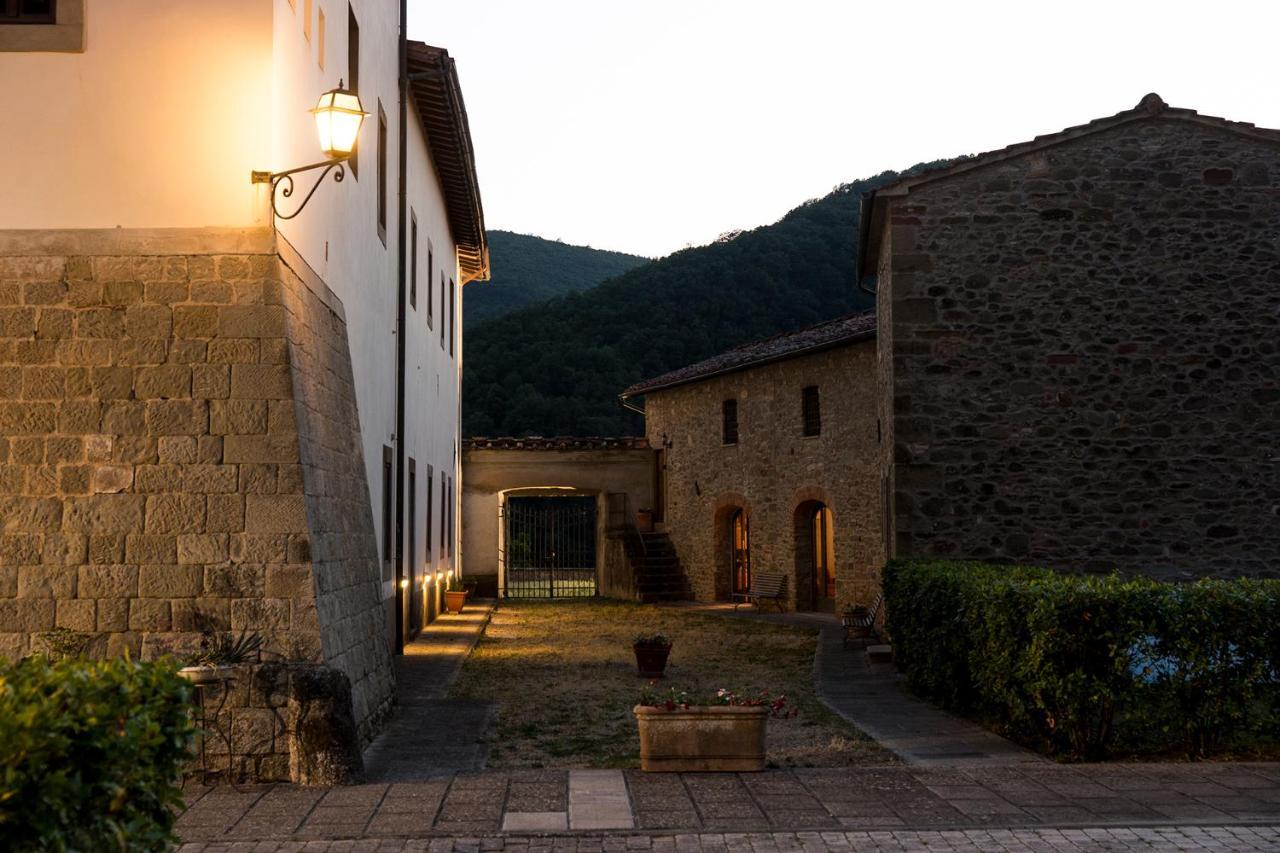Villa Morelli Dimora Storica "Albergo Diffuso" Senza Stelle Londa Exterior photo